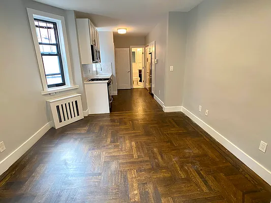 Rented by Tourma Realty LLC | media 17