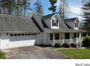 137 E Sunset Ridge Dr, Etowah, NC 28729