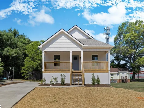 141 Baileyview St, Greer, SC 29651