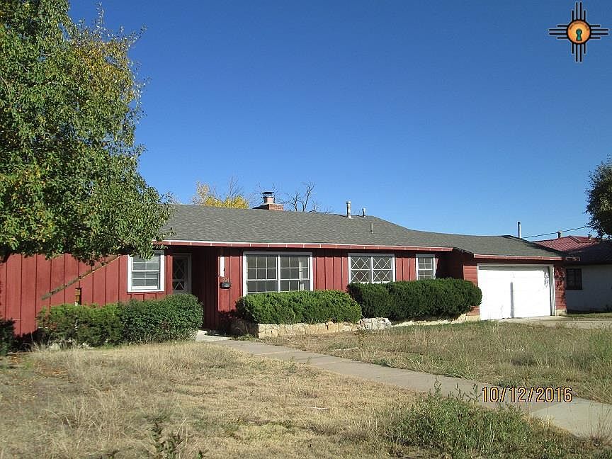 1st image of 1704 7th St
