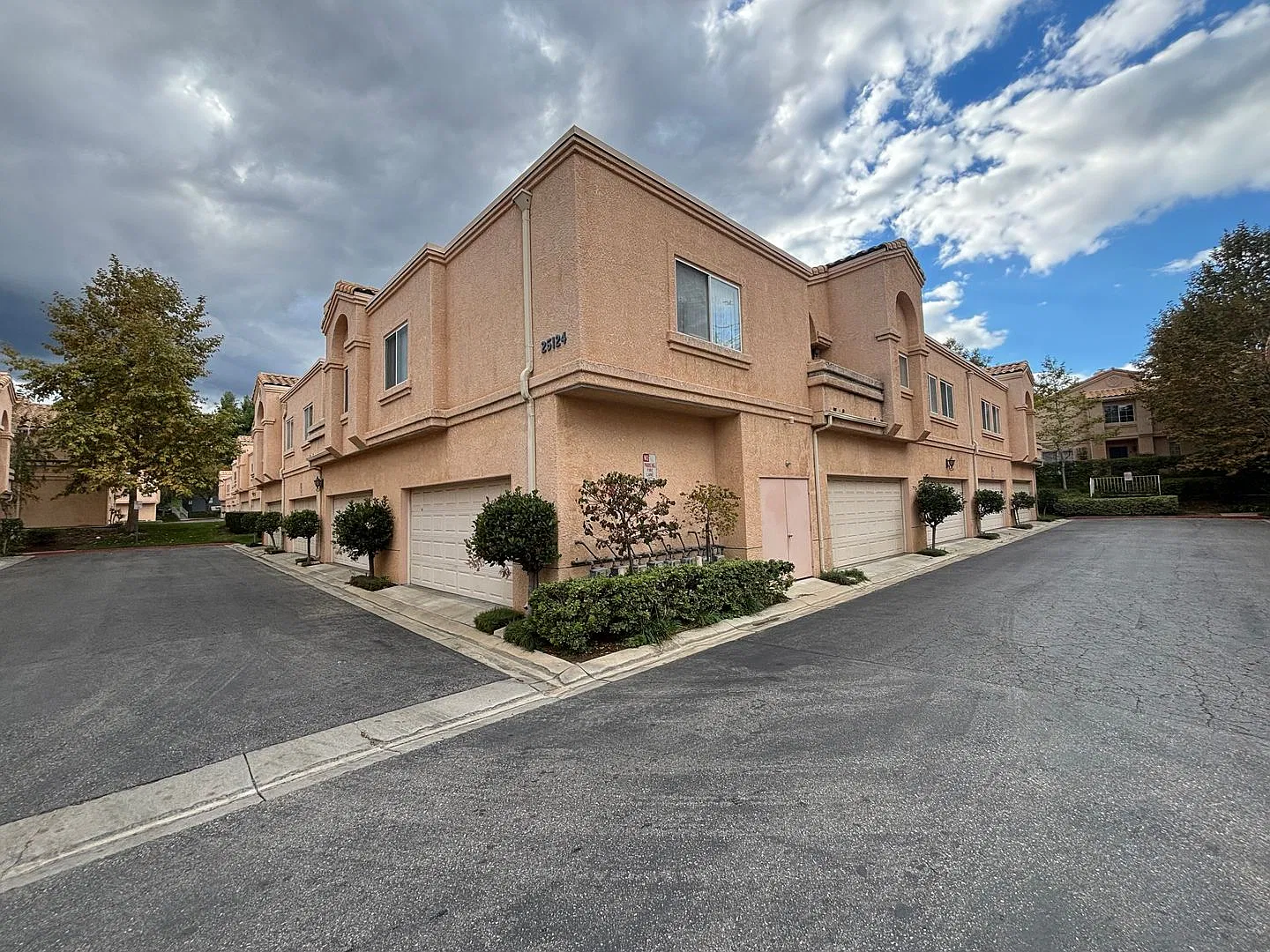 25124 Steinbeck Ave Apt f, Stevenson Ranch, CA 91381 | HotPads