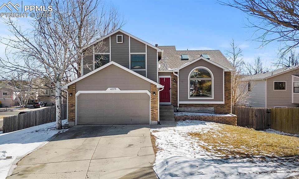 4175 Kayak Ct Colorado Springs CO 80918 Zillow   3494e63a7bd4538f017d12c3e7c58816 Cc Ft 960 