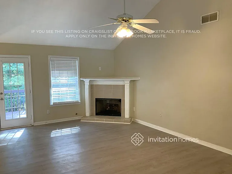 1594 Stephens Pond Vw — Photo 4