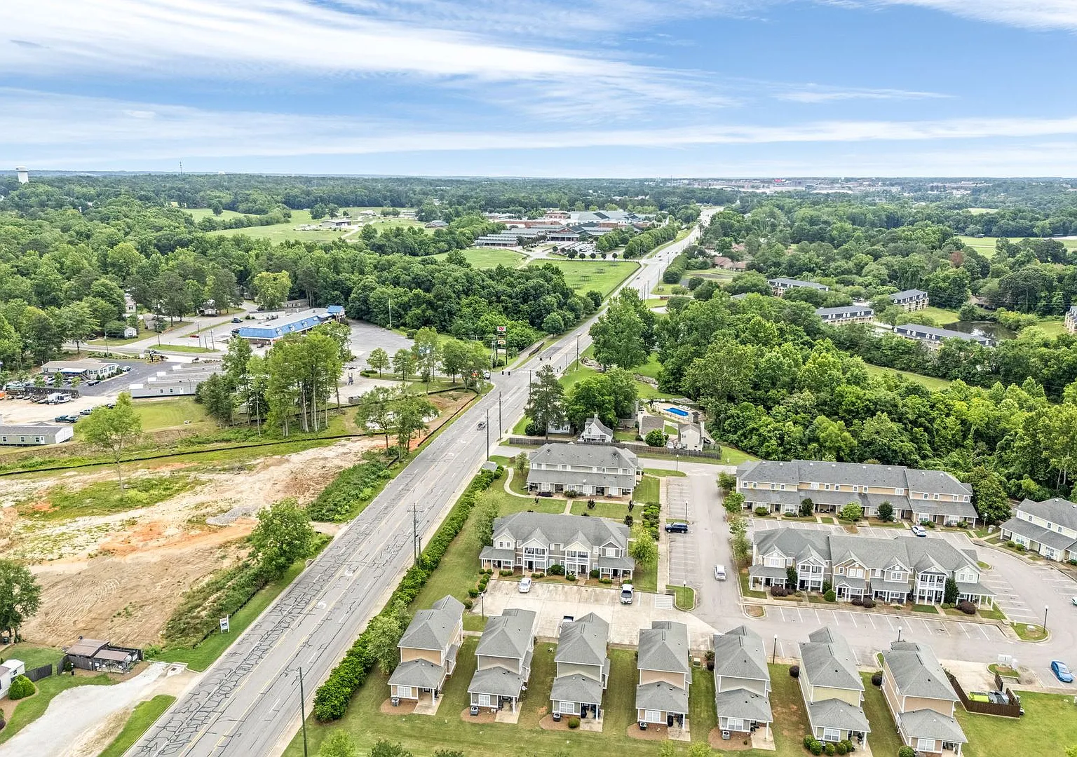 Great Location Close to AU Vet School! — Photo 3