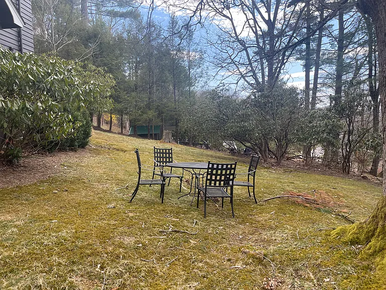 640 Morningside Dr — Photo 9