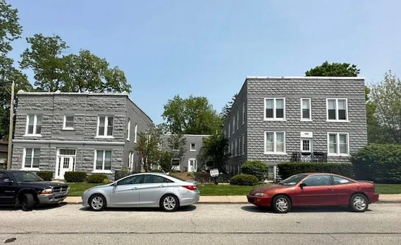 405 Monroe St