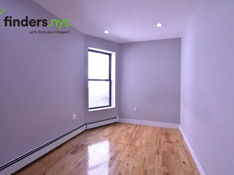 315 Alexander Ave #5R — Photo 5