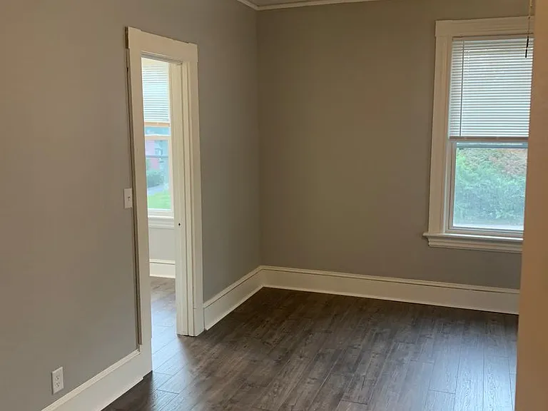 131 Lincoln St — Photo 17