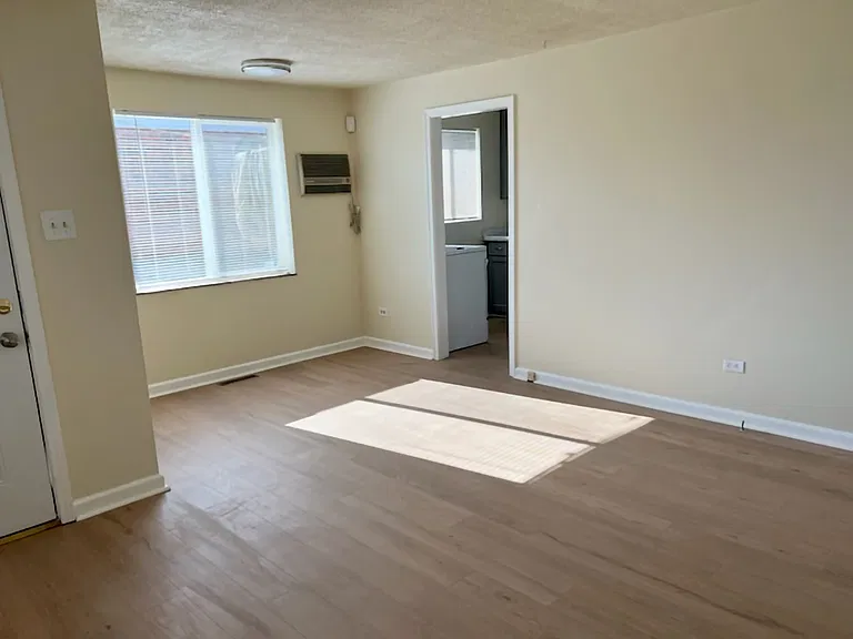 Main room into kitchen