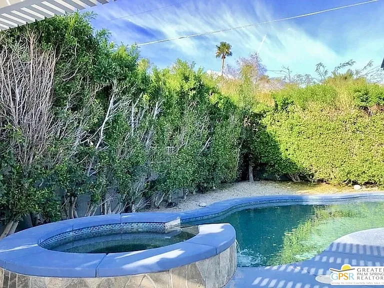 123 W San Carlos Rd — Photo 16
