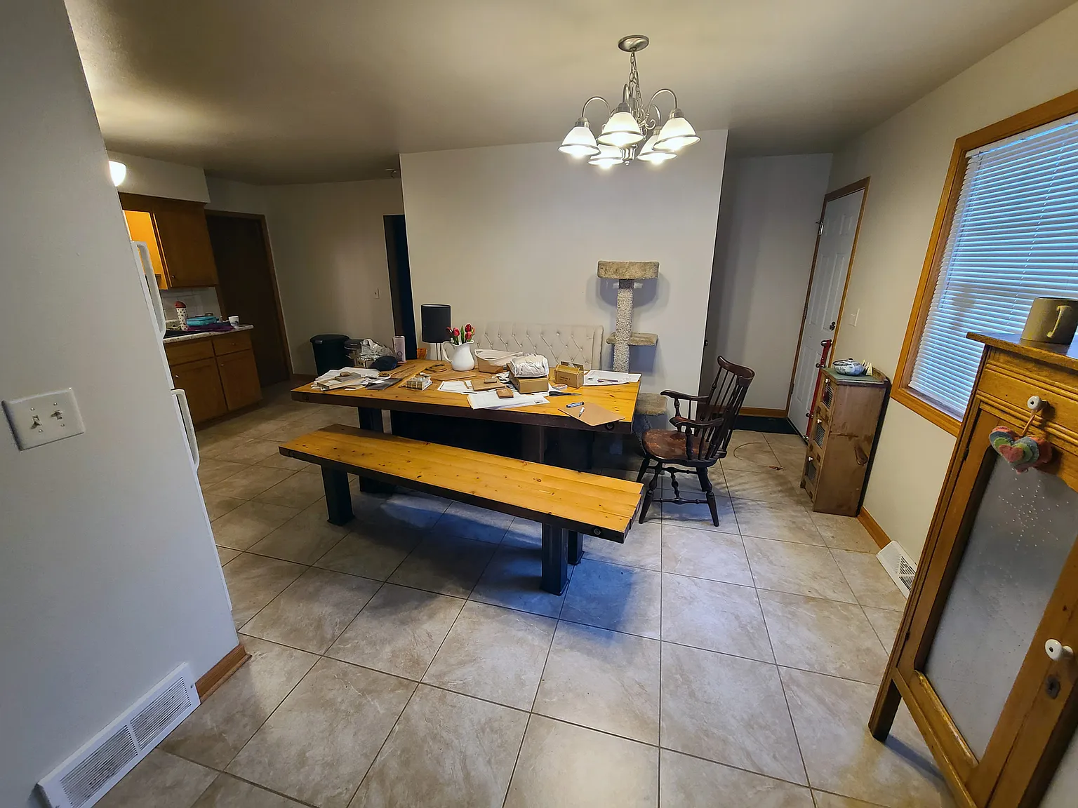 2 bed, 1000 sqft, $1,550 — Photo 4