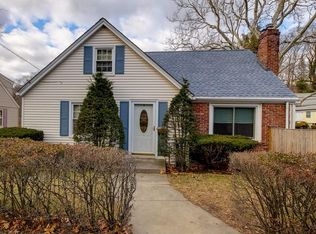 166 Walker Rd, Swampscott, MA 01907