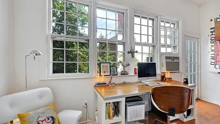 Sold by Compass | media 5