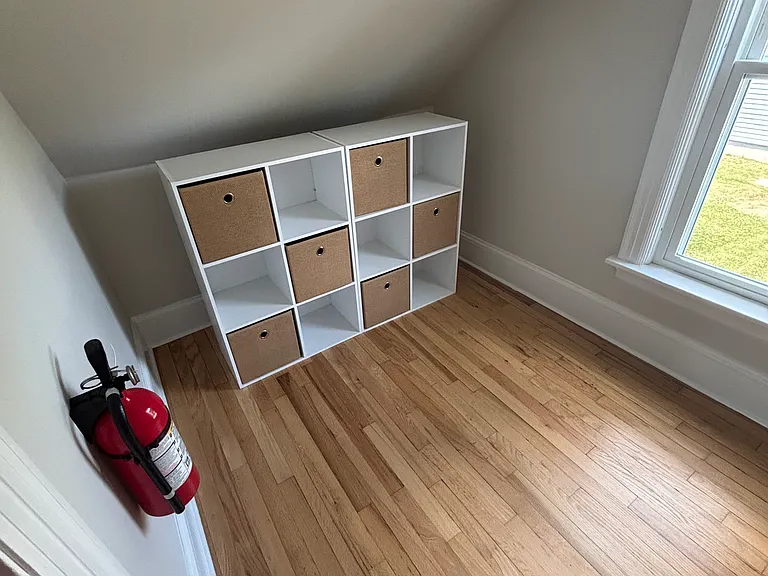 111 Cedar Ave — Photo 13