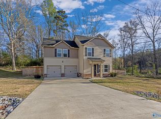 151 Leisure Ln, Arab, AL 35016