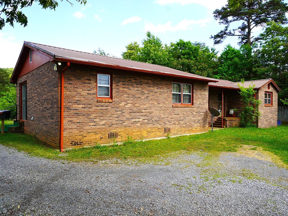 1st image of 412 Jimtown Rd
