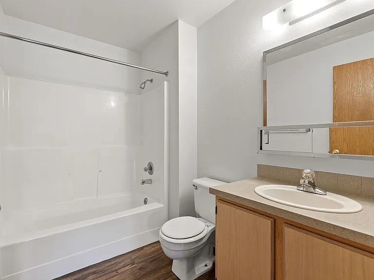 The Terrace Apartments — Photo 17