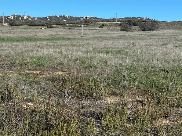 2 Sorensen Rd #4, Aguanga, CA 92536