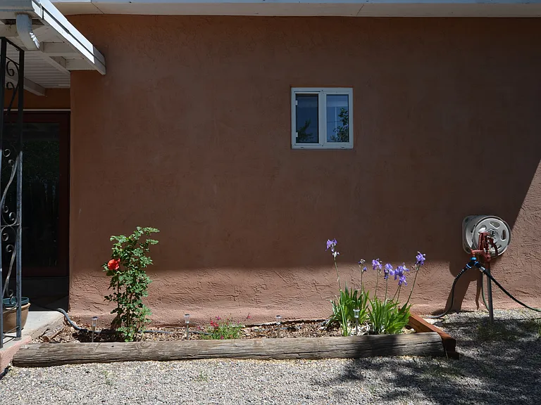 303 Villeros St — Photo 59