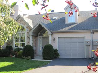 113 Greenview Dr, Lancaster, PA