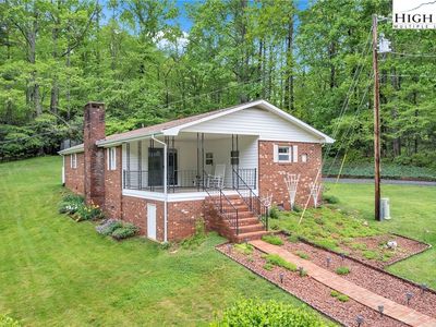 192 B Greensboro Road UNIT B, Crumpler, NC, 28617