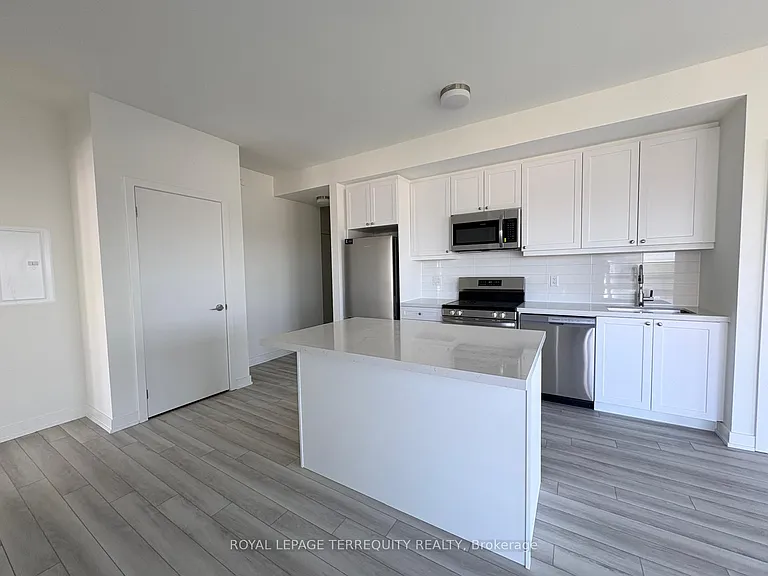51 Clarington Blvd #907 — Photo 7