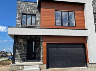 3001 Turner Cres, London, ON N6M 0J3