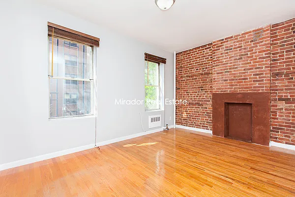 Rented by Mirador Real Estate | media 9