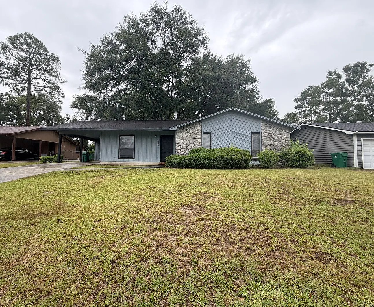 Beautiful 3BD/2B Home with Spacious Outdoor Living — Photo 1