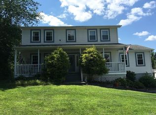 134 Townsend Rd, Hopewell Junction, NY 12533