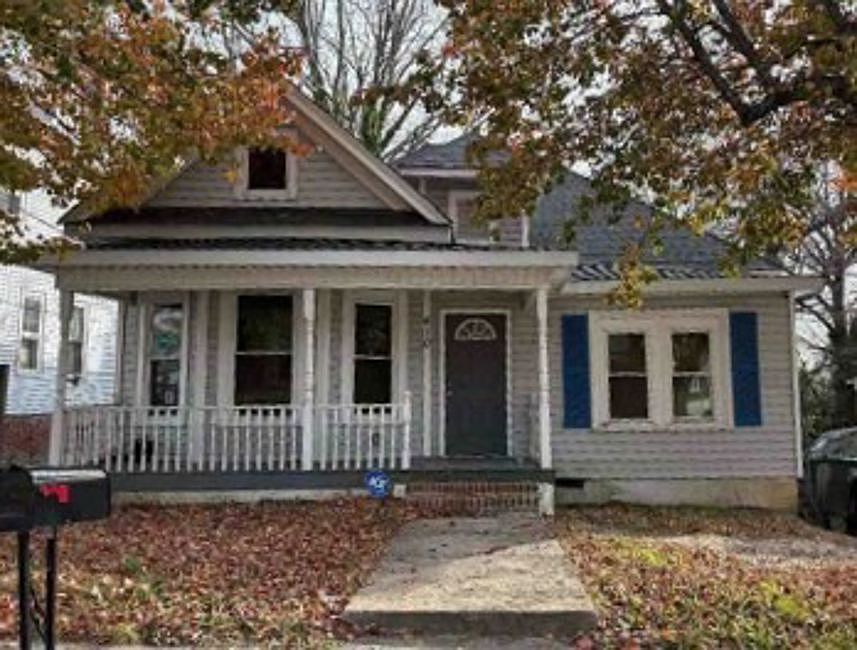 1st image of 410 E Whittington St