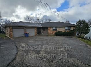 2260 Leonard St NE, Grand Rapids, MI 49505