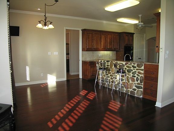 5th image of 273 Partridge Dr
