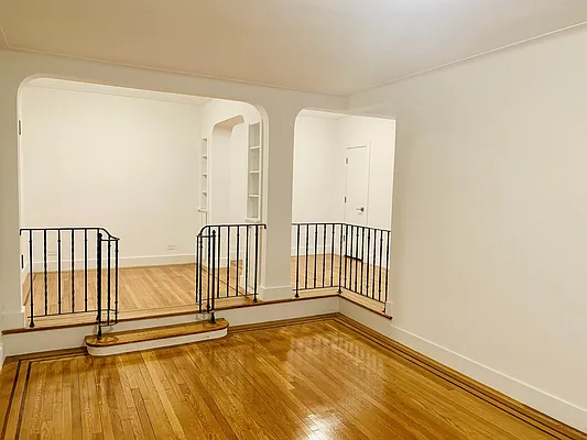Rented by Compass | media 11