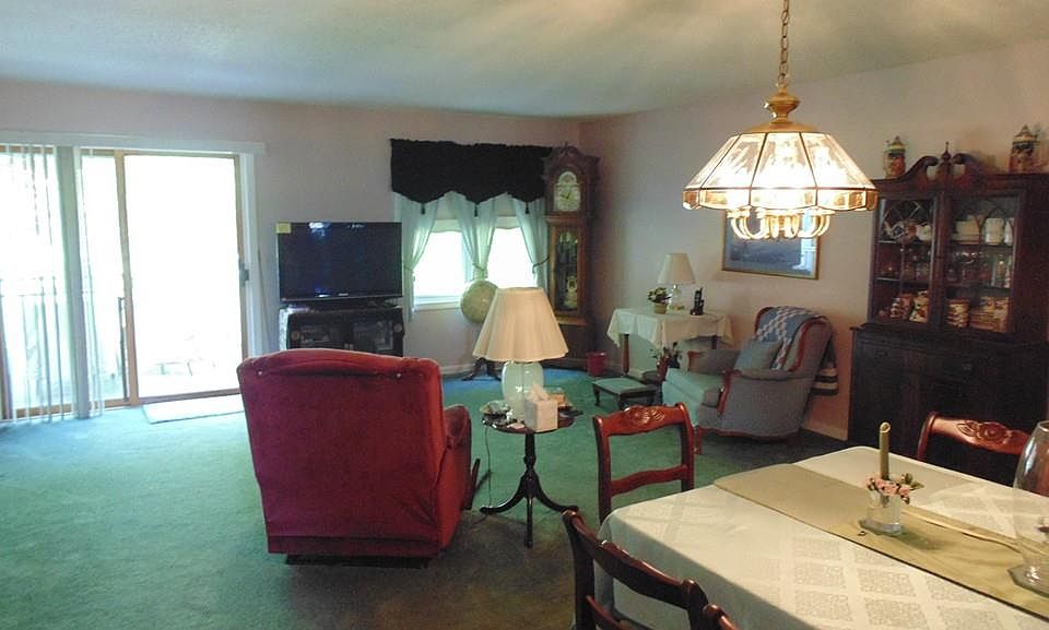 121 Laurelwood Dr Hopedale, MA, 01747 Apartments for Rent Zillow