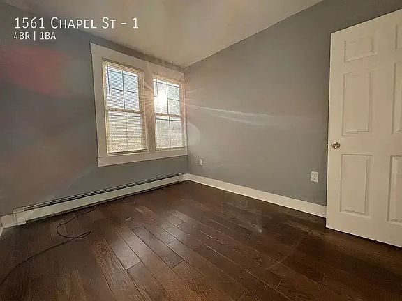 5th image of 1561 Chapel St #1