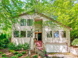 7455 SW Canyon Dr, Portland, OR 97225