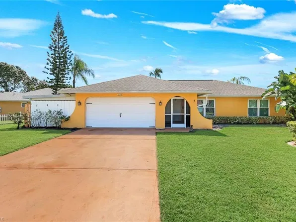 10278 Sandy Hollow LN, BONITA SPRINGS, FL 34135