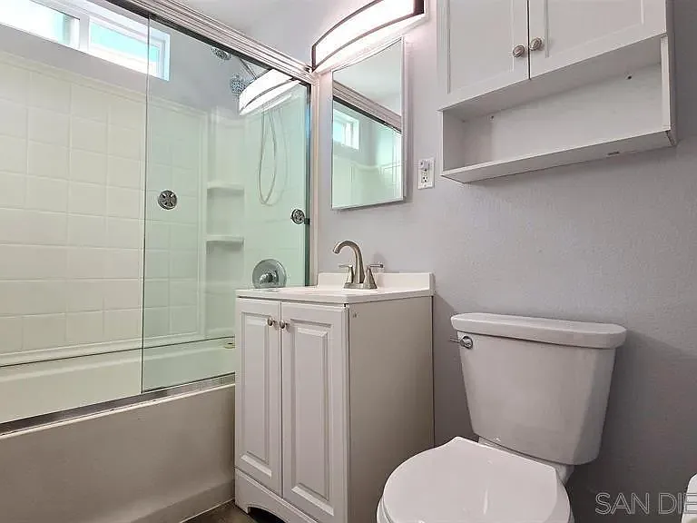 3934 1/2 Marine View Ave — Photo 17