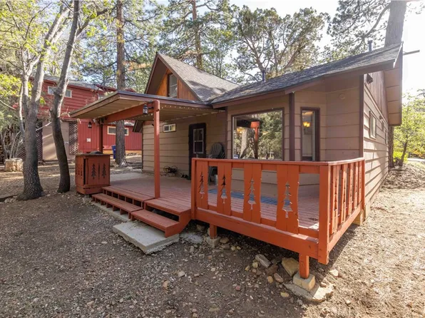 773 Sunset Ln, Sugarloaf, CA 92386