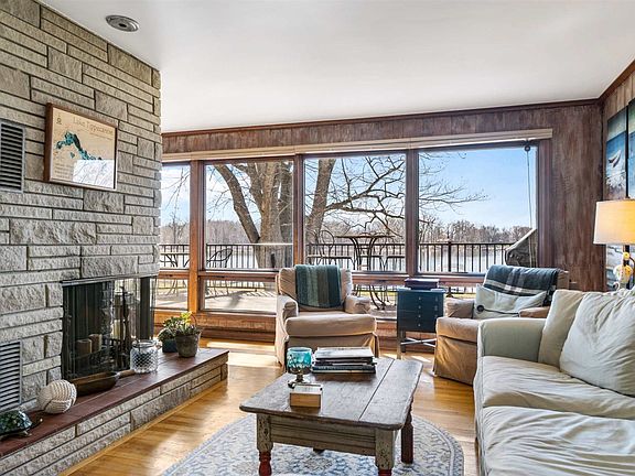 Living Room - Main Level