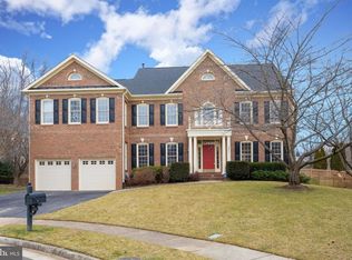 2943 Oakton Knoll Ct, Oakton, VA 22124