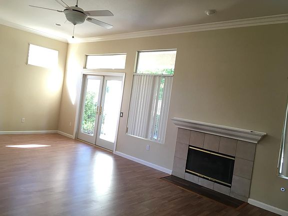 2nd image of 108 Sonoma Ct