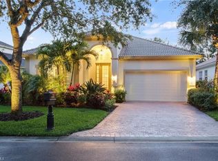 19018 Ridgepoint Dr, Estero, FL 33928