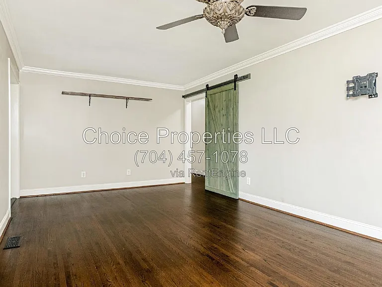 1174 Robinhood Cir — Photo 13