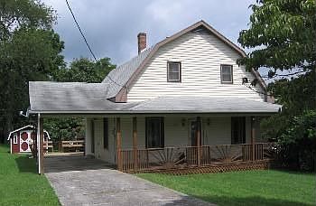 1st image of 805 6th St