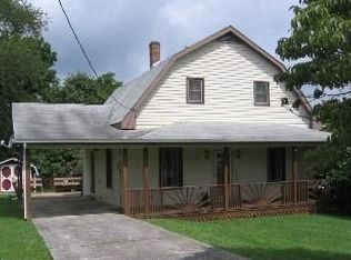 805 6th St, Radford, VA 24141