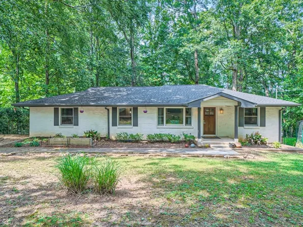 976 Milam Cir, Clarkston, GA 30021