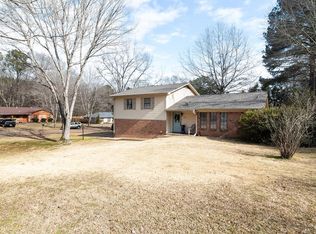 4301 Mockingbird Rd, Oxford, MS 38655