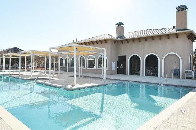 8712 Paradise Dr — Photo 21